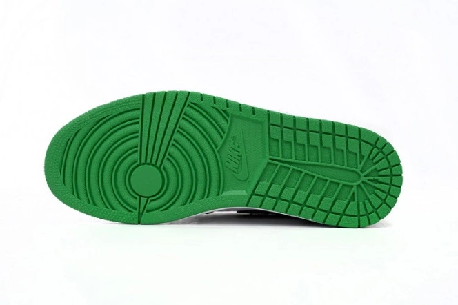 Rep 1 Green Jordan High OG Lucky Air DZ5485-031 0824